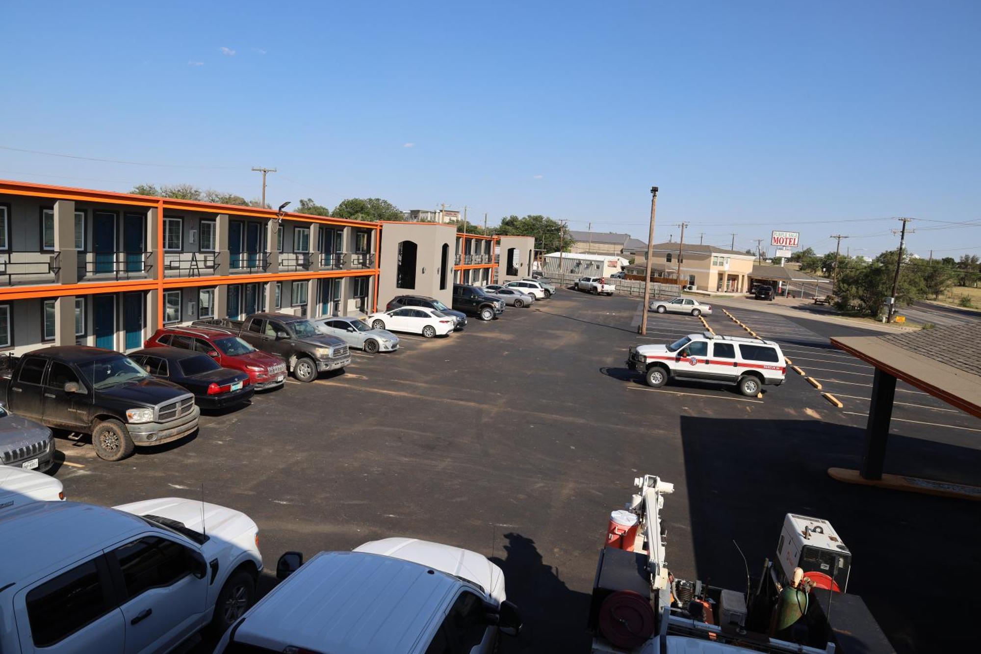 Town Place Studio Apartment Snyder Luaran gambar